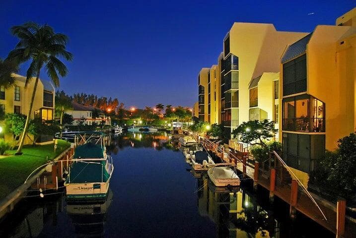 6 Royal Palm Way 310 photo 22