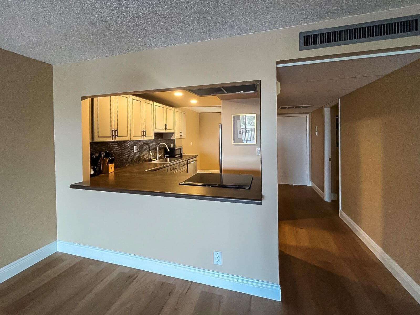 6 Royal Palm Way 310 photo 7