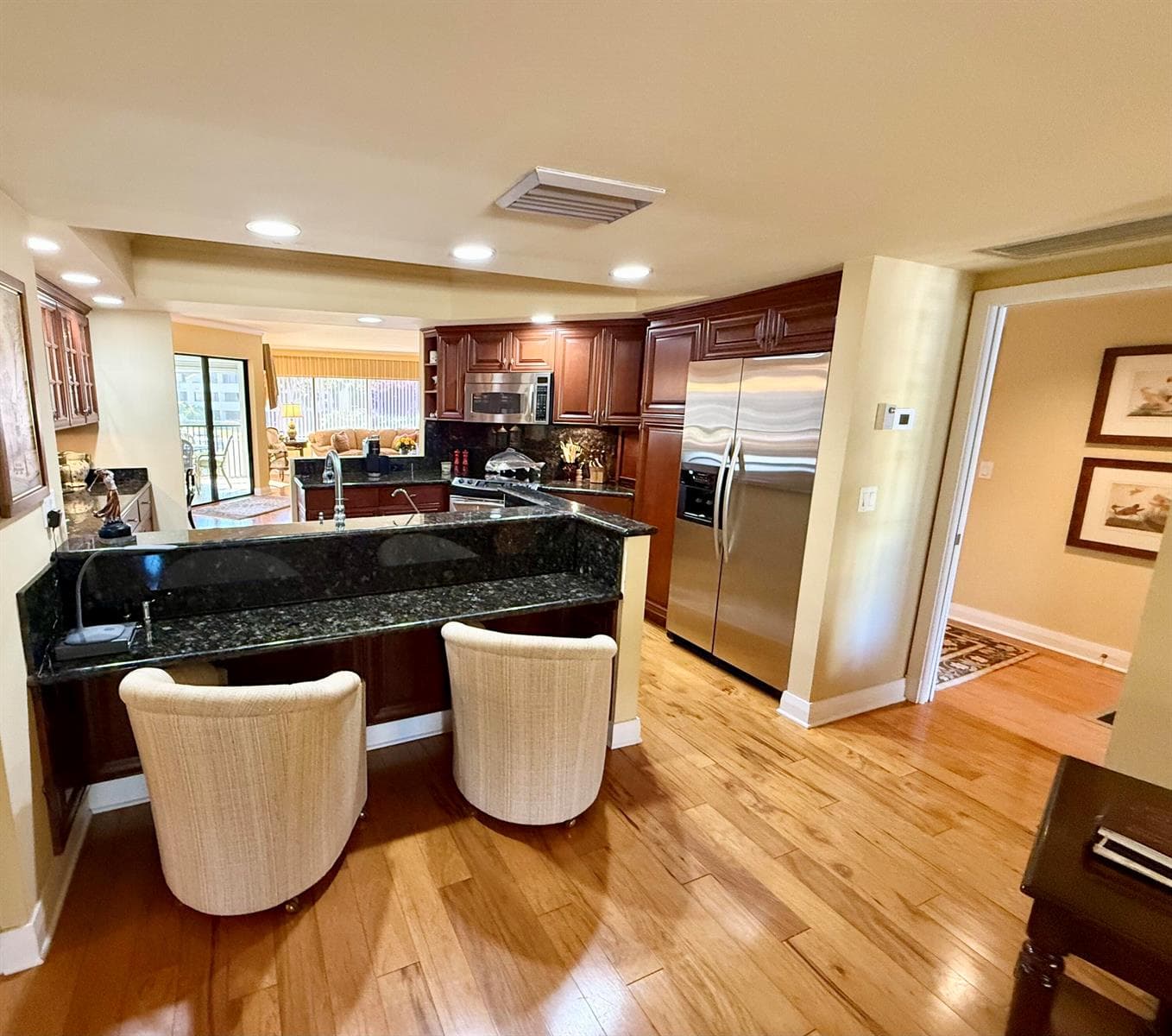 1141 Marine Way E H2l photo 13