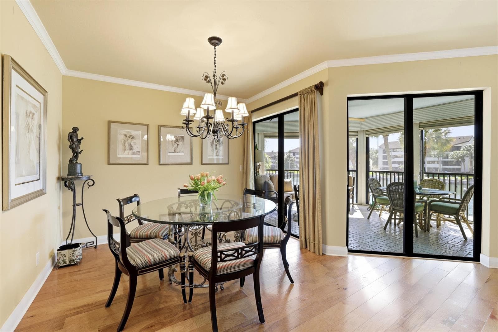 1141 Marine Way E H2l photo 9
