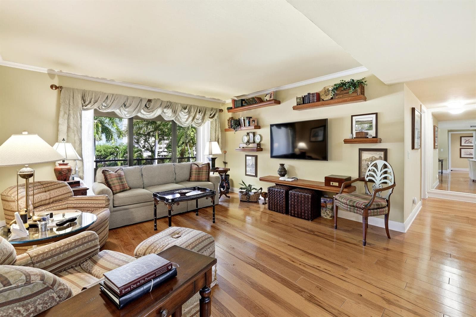 1141 Marine Way E H2l photo 10