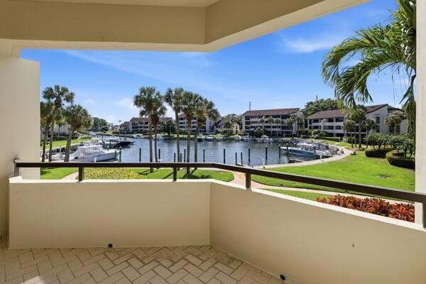 1141 Marine Way E H2l photo 19