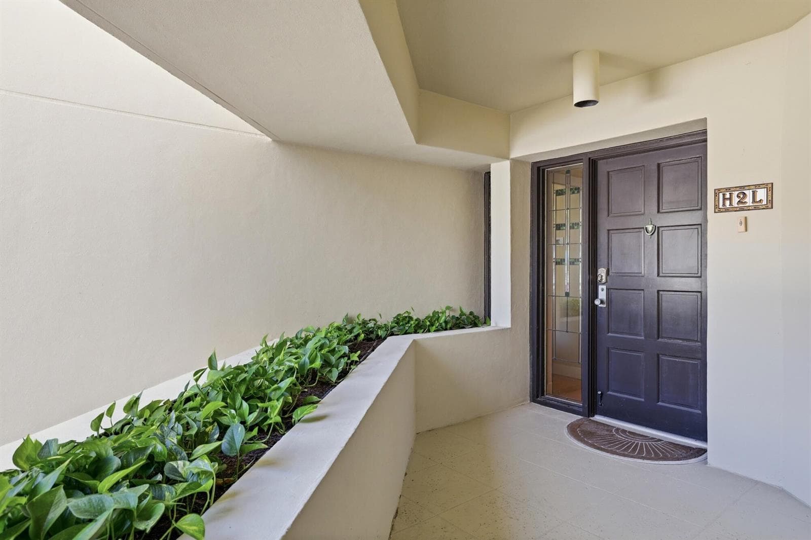 1141 Marine Way E H2l photo 4