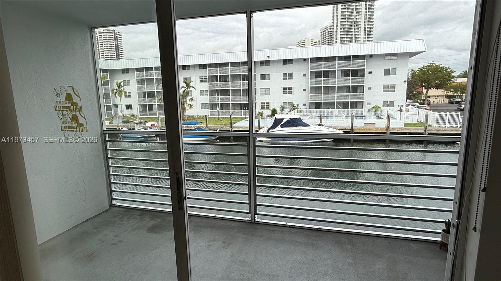 3849 169th St 201 photo 16