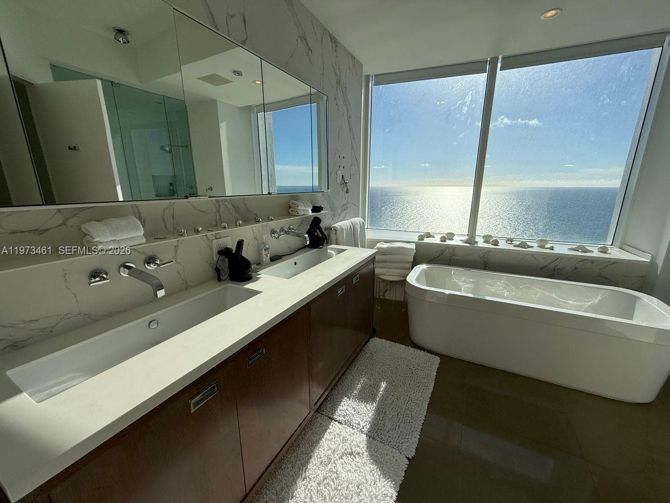 18101 Collins Ave 5509 photo 17