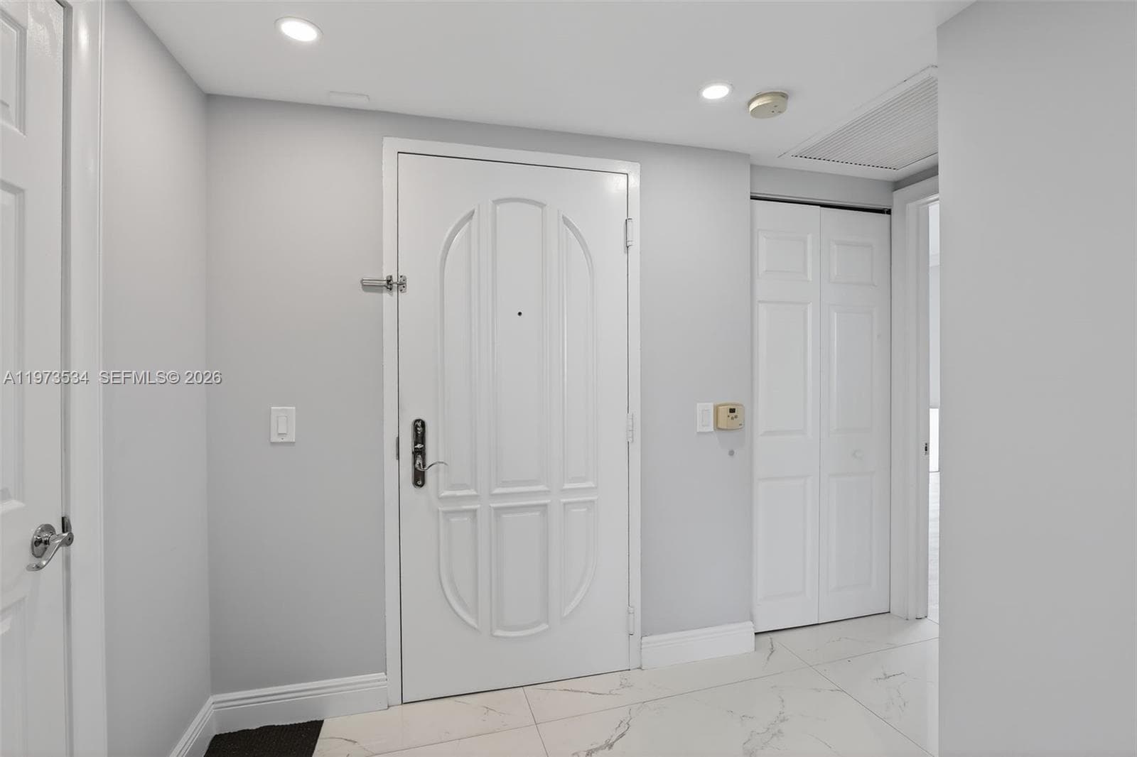 3370 Hidden Bay Dr 1501 photo 16