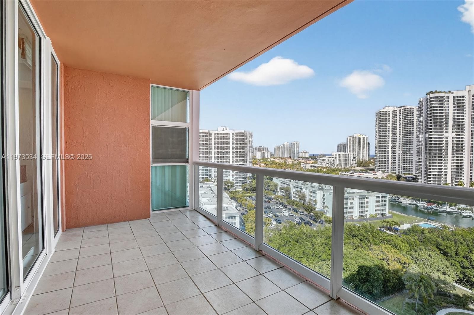 3370 Hidden Bay Dr 1501 photo 3