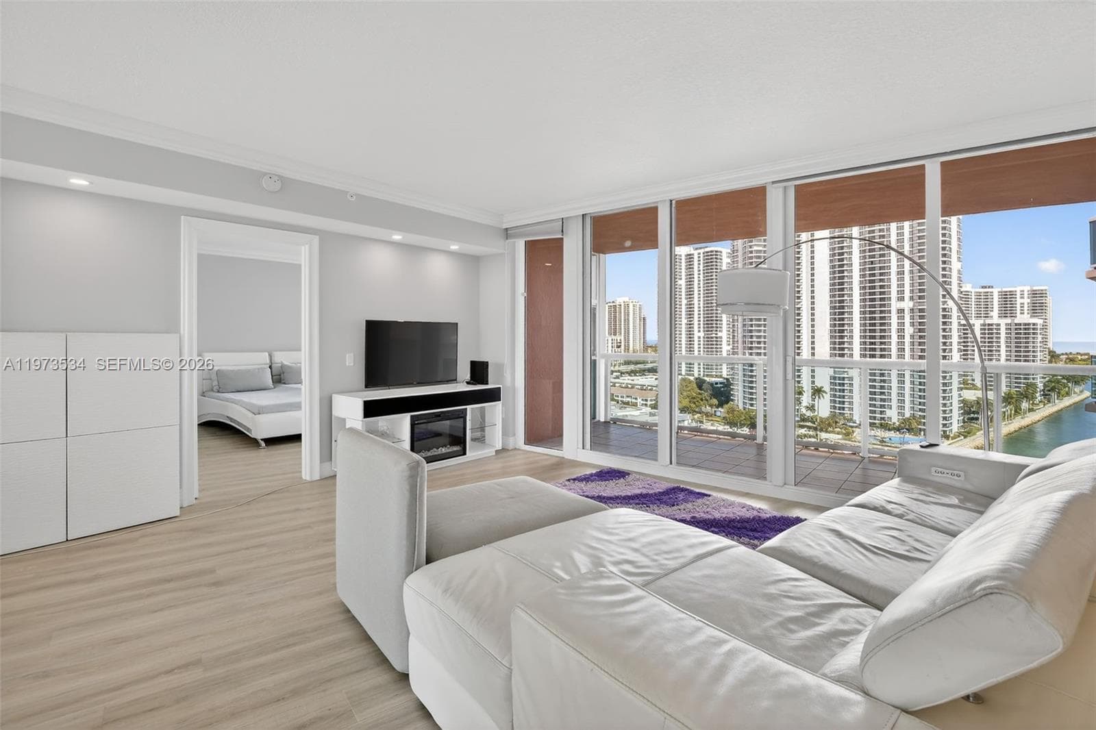 3370 Hidden Bay Dr 1501 photo 11