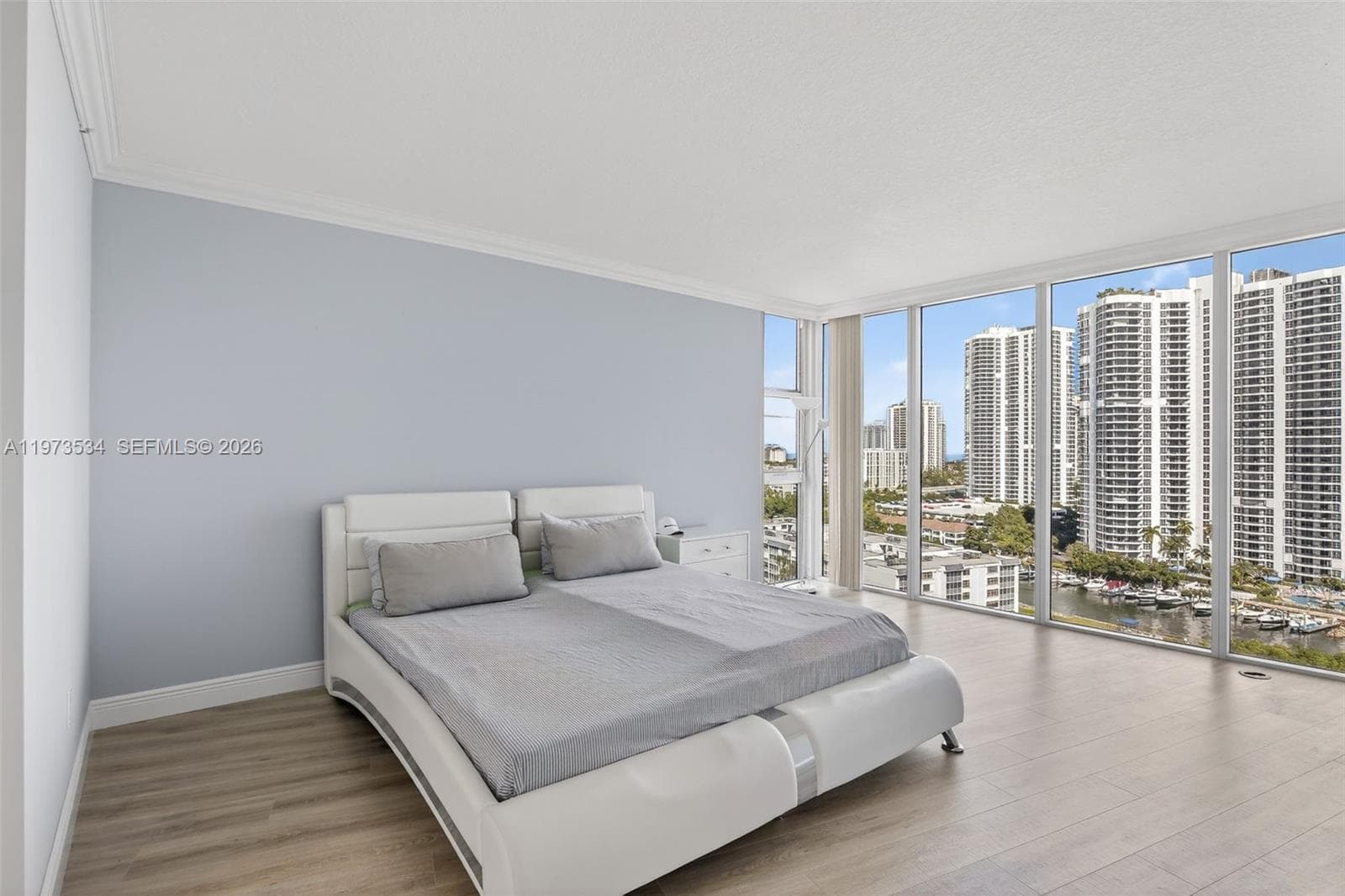 3370 Hidden Bay Dr 1501 photo 19