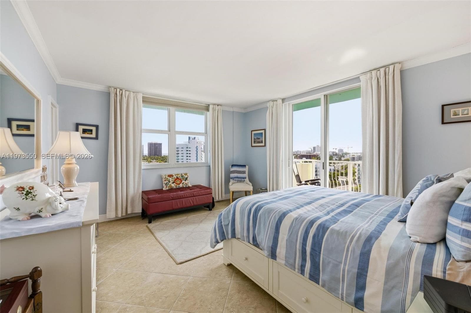 10350 W Bay Harbor Dr PH-H photo 11