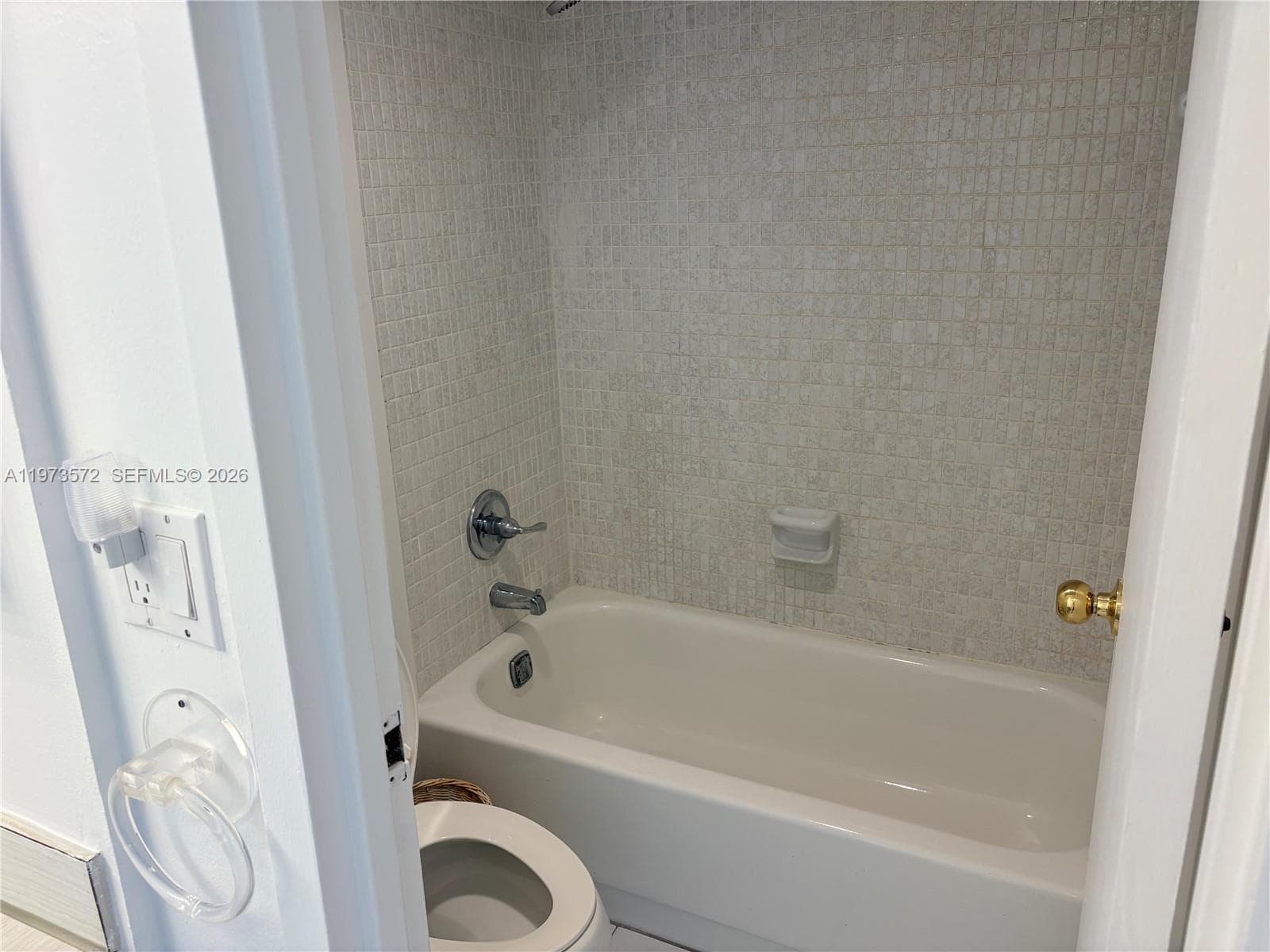 100 Bayview Dr 217 photo 12