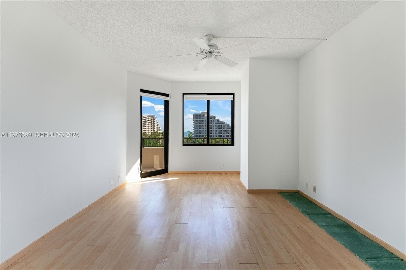 151 Crandon Blvd 600 photo 20