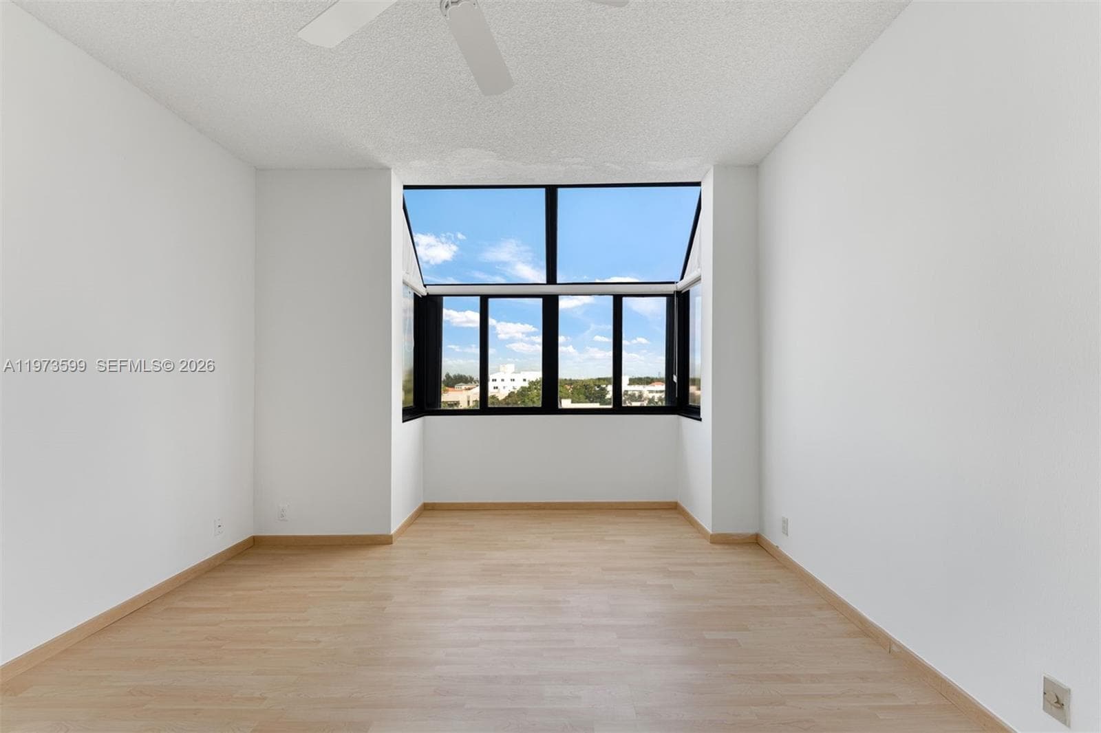 151 Crandon Blvd 600 photo 14