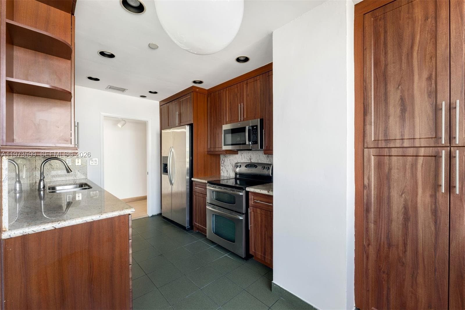 151 Crandon Blvd 600 photo 11
