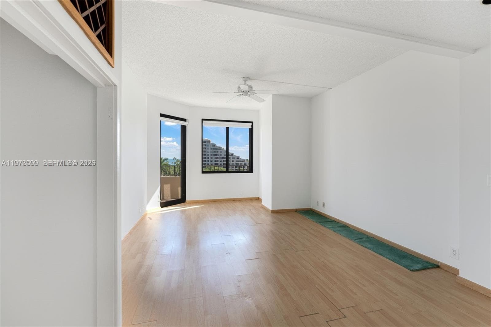 151 Crandon Blvd 600 photo 19
