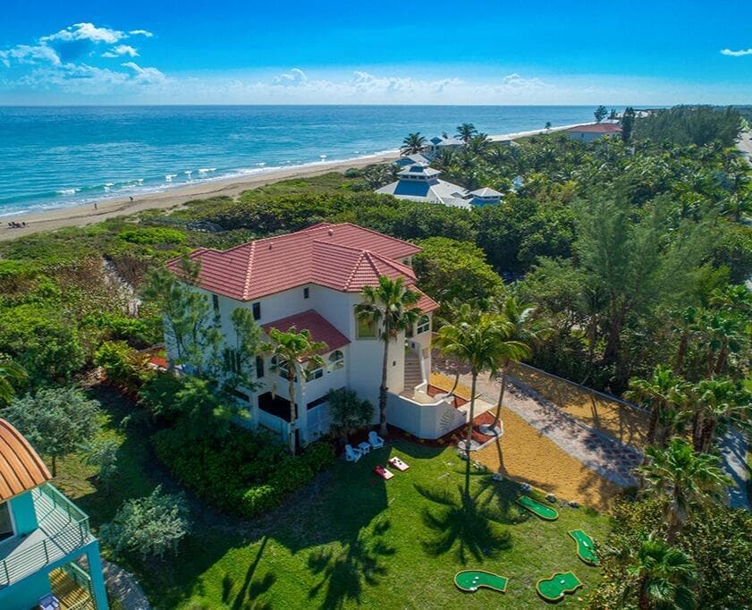 1981 NE Ocean Boulevard photo 1