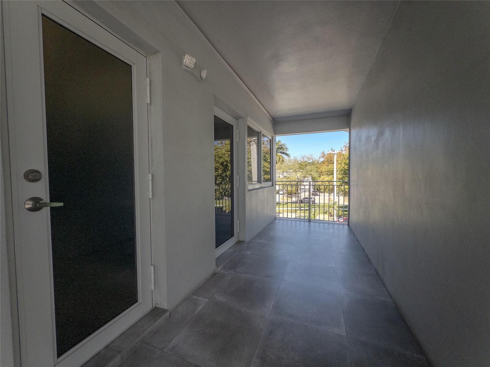 2430 NE 135th Street 302 photo 5