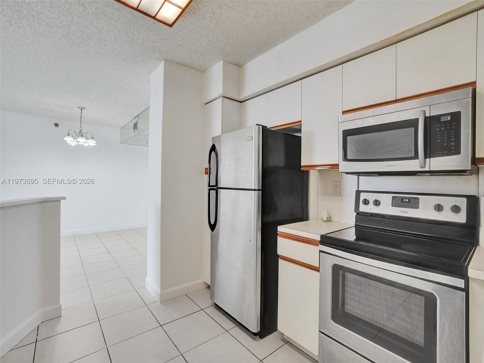 3400 192nd ST 1811 photo 15
