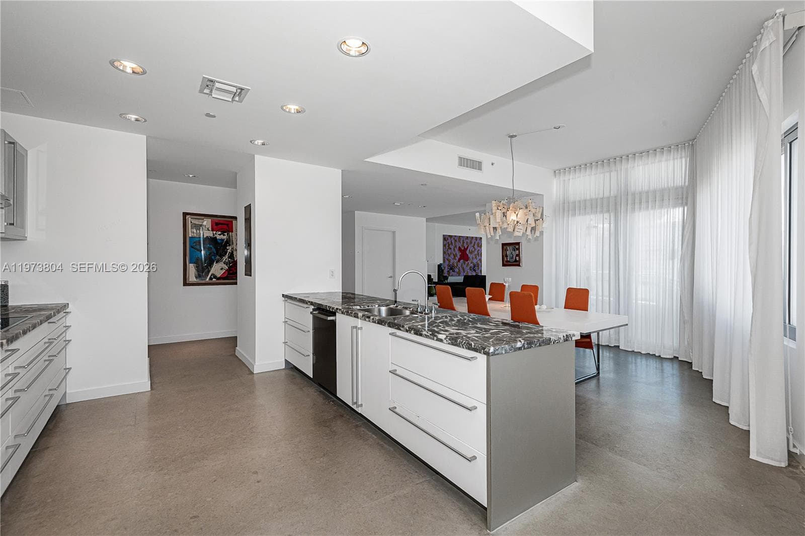 6101 Aqua Ave 702 photo 11