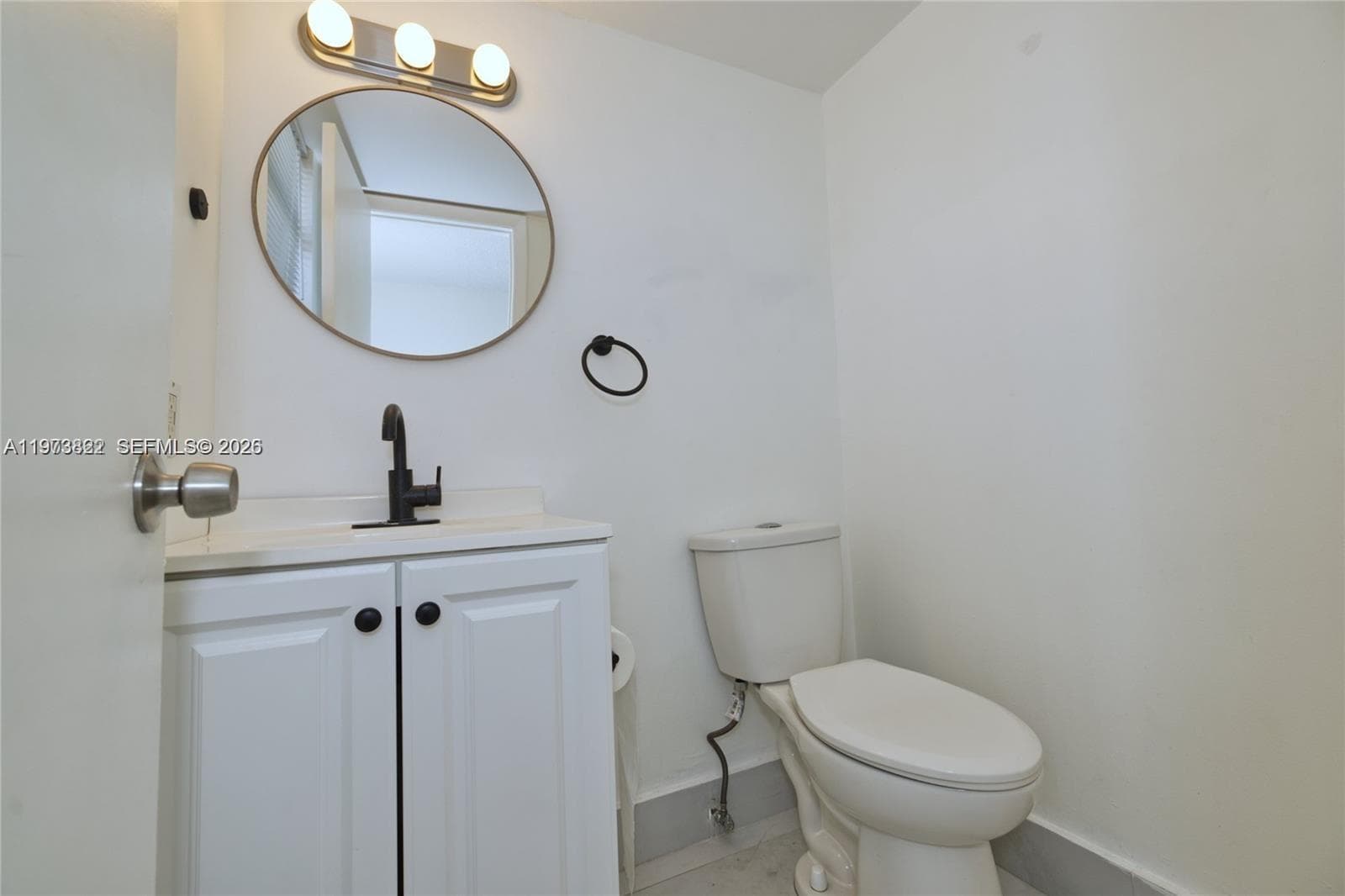 2903 N Miami Beach Blvd 806 photo 12