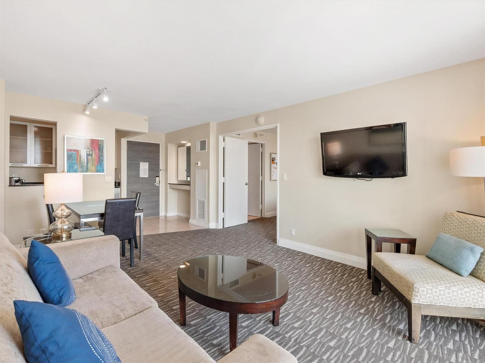 2670 E Sunrise Boulevard 524 photo 9