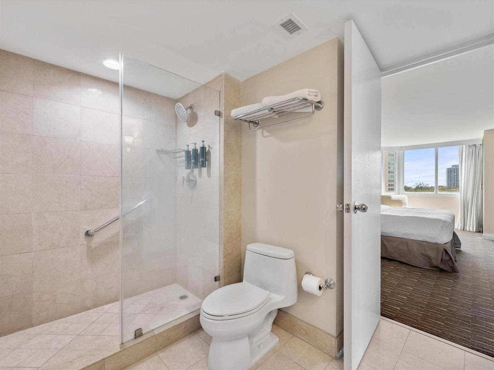 2670 E Sunrise Boulevard 524 photo 21