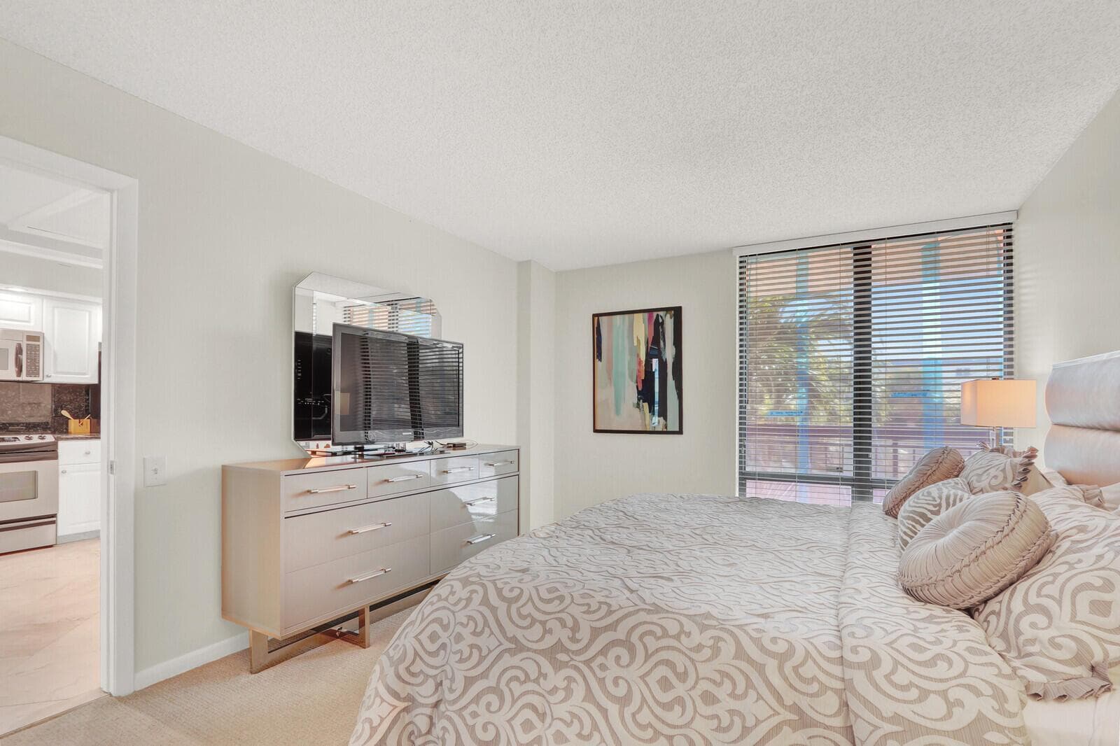2687 N Ocean Boulevard G-306 photo 9