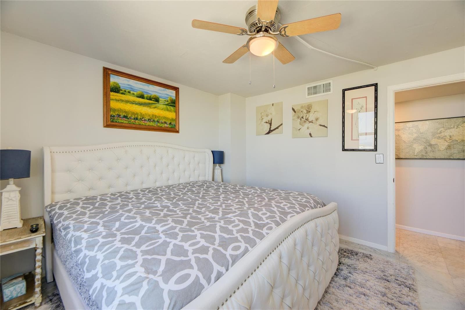 1 Las Olas Circle 1117 photo 20