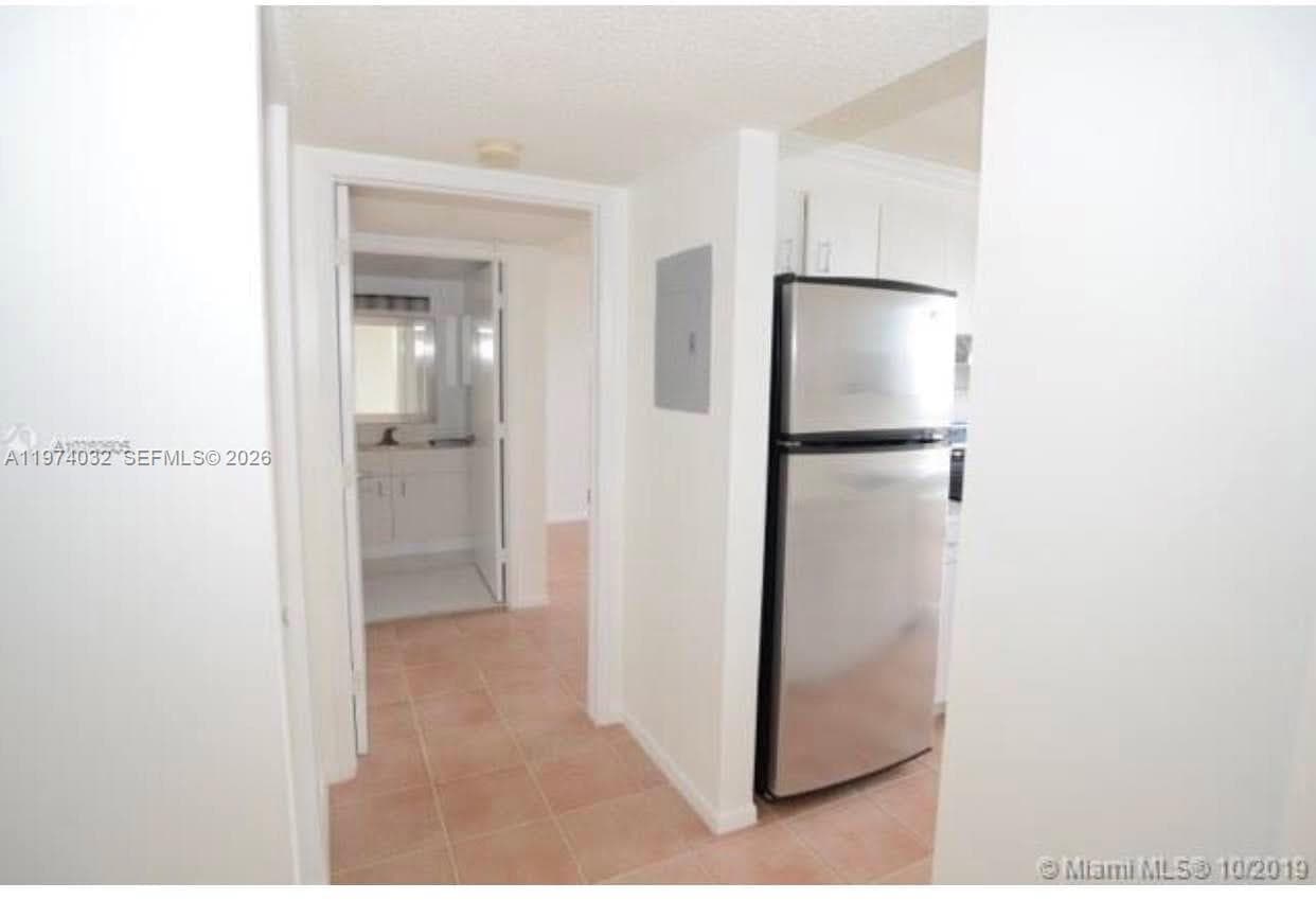 1688 West Ave 1107 photo 13