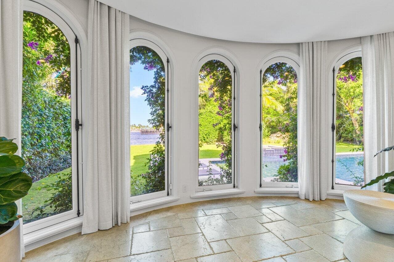 350 E Ocean Avenue photo 19