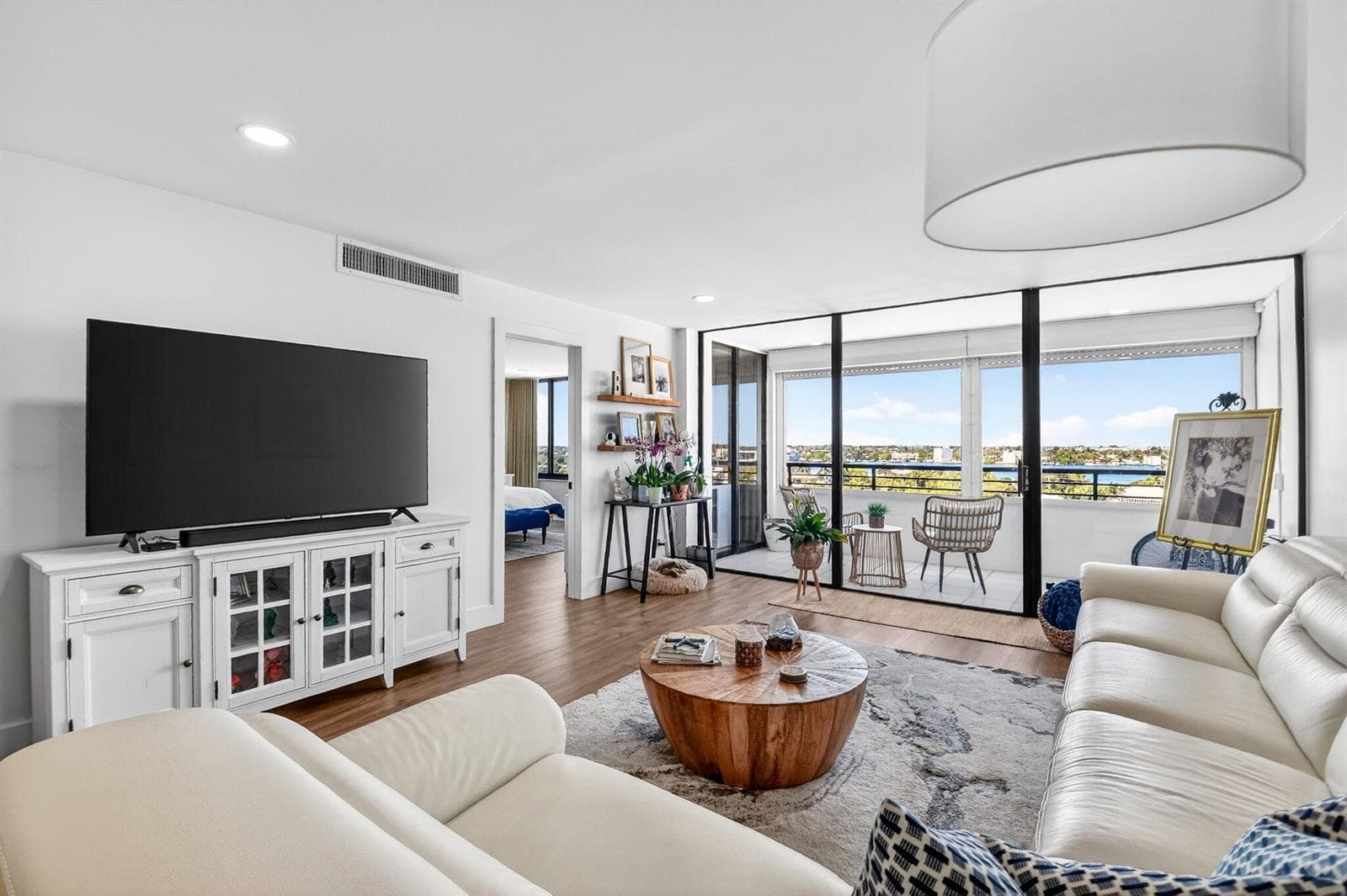 3589 S Ocean Boulevard 909 photo 11