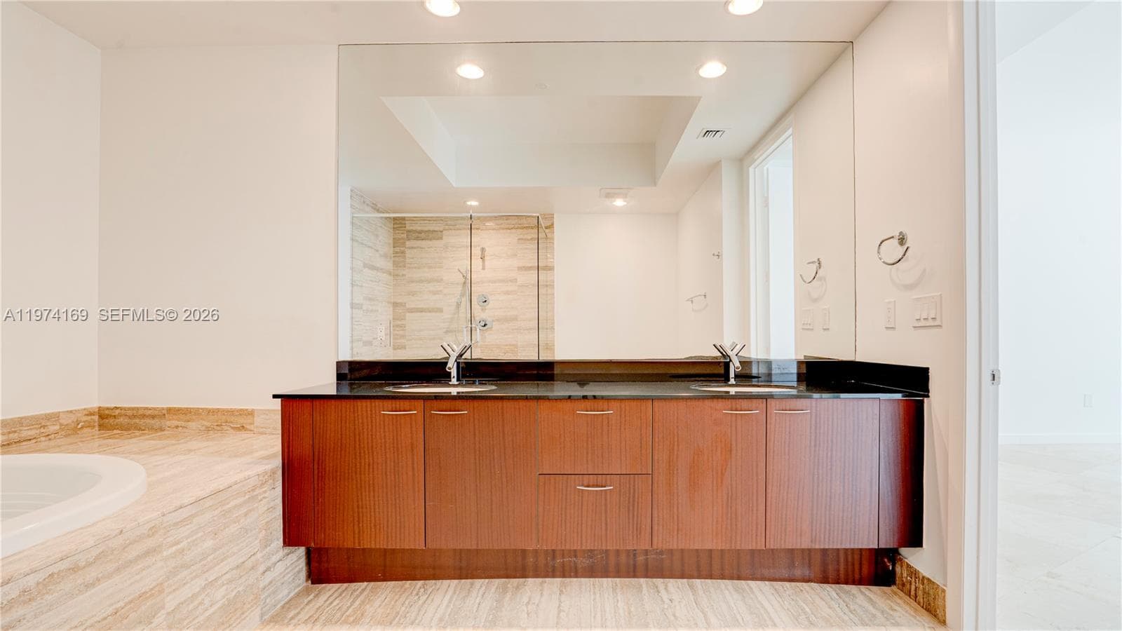 16001 Collins Ave 3007 photo 21