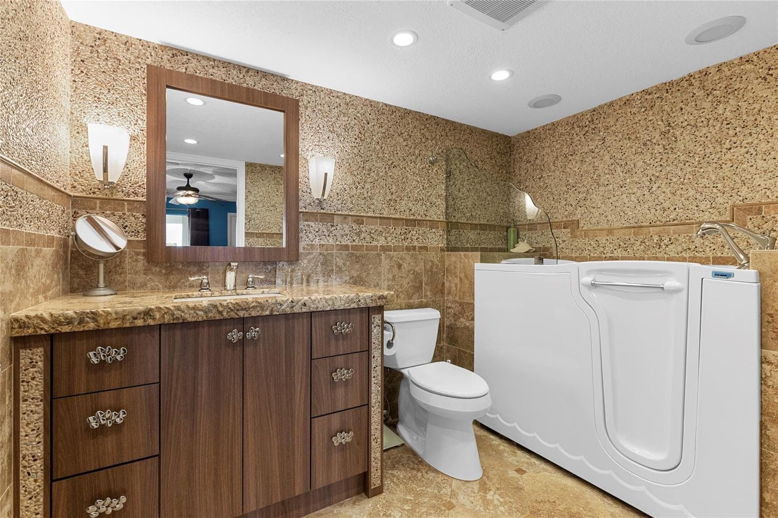 417 Richmond C 417 photo 18