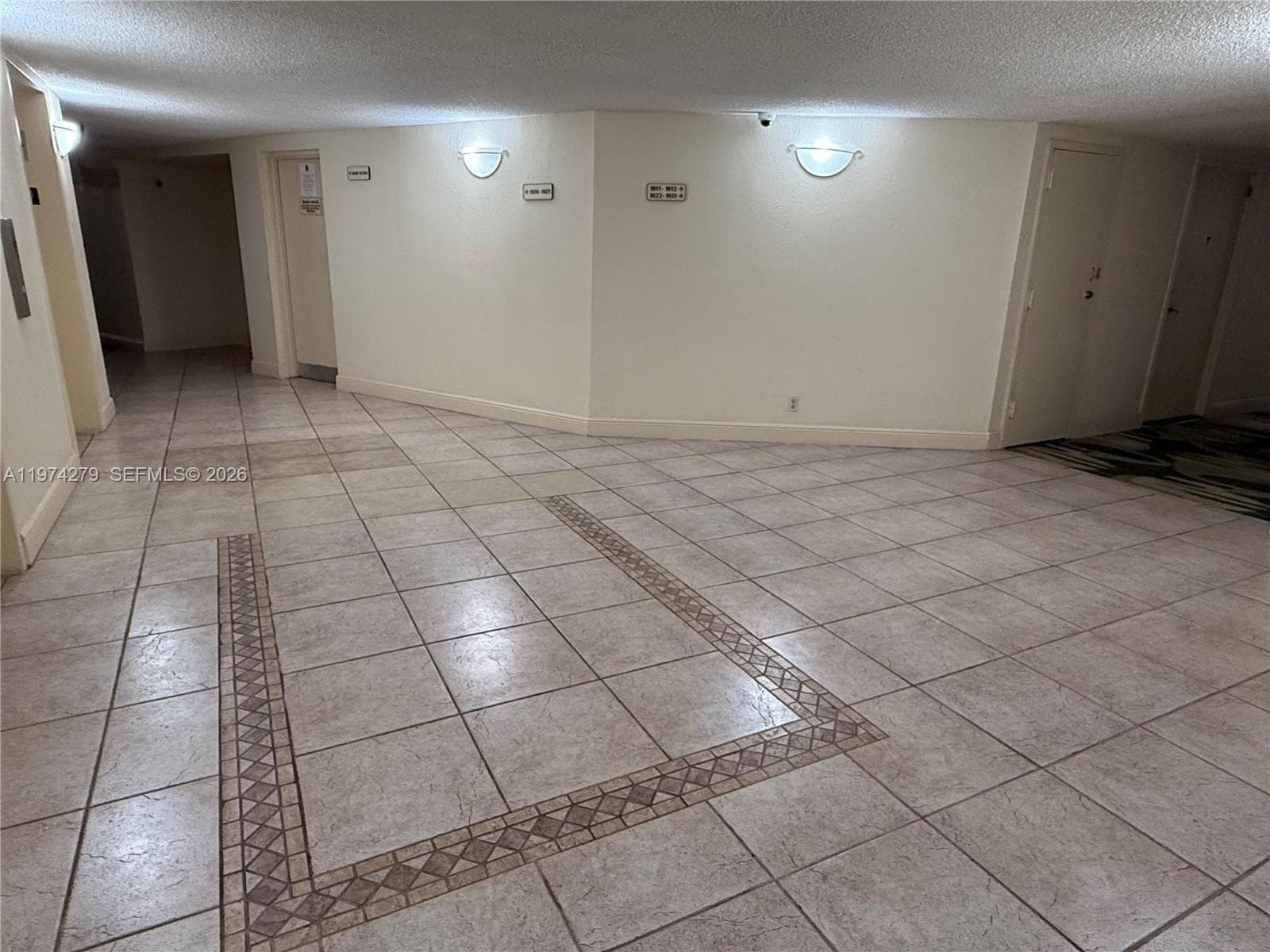 1000 Parkview Dr 1022 photo 15