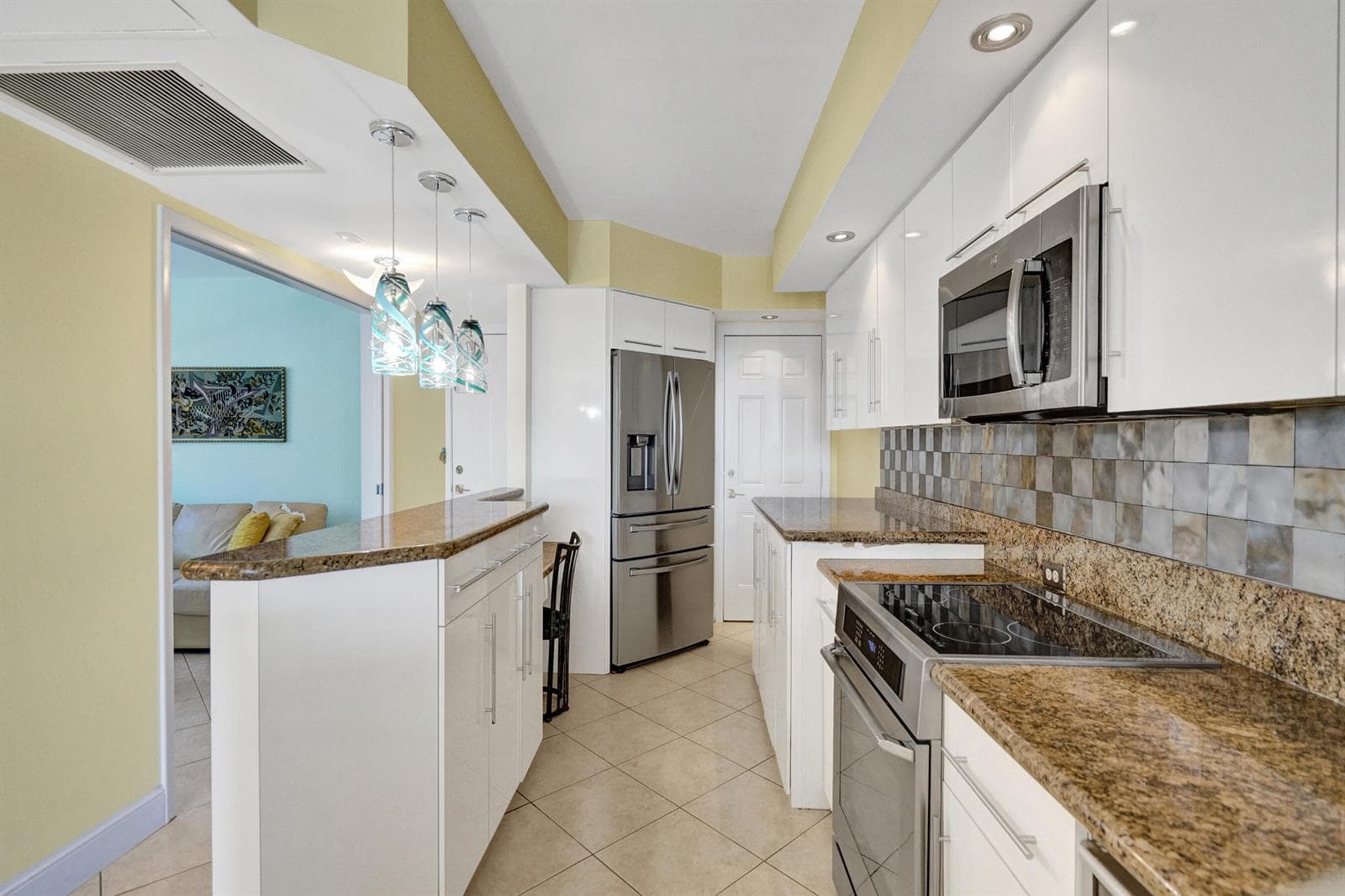 155 Isle Of Venice Drive 404 photo 10