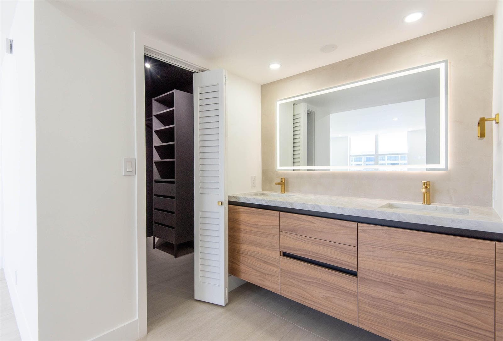 5200 N Ocean Boulevard 1503 photo 18