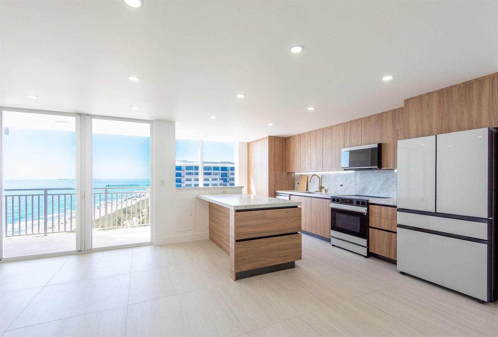 5200 N Ocean Boulevard 1503 photo 4