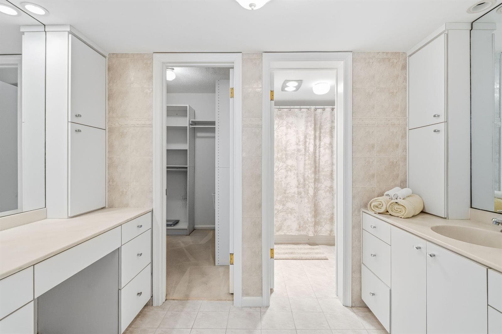 801 Lake Shore Drive 607 photo 13