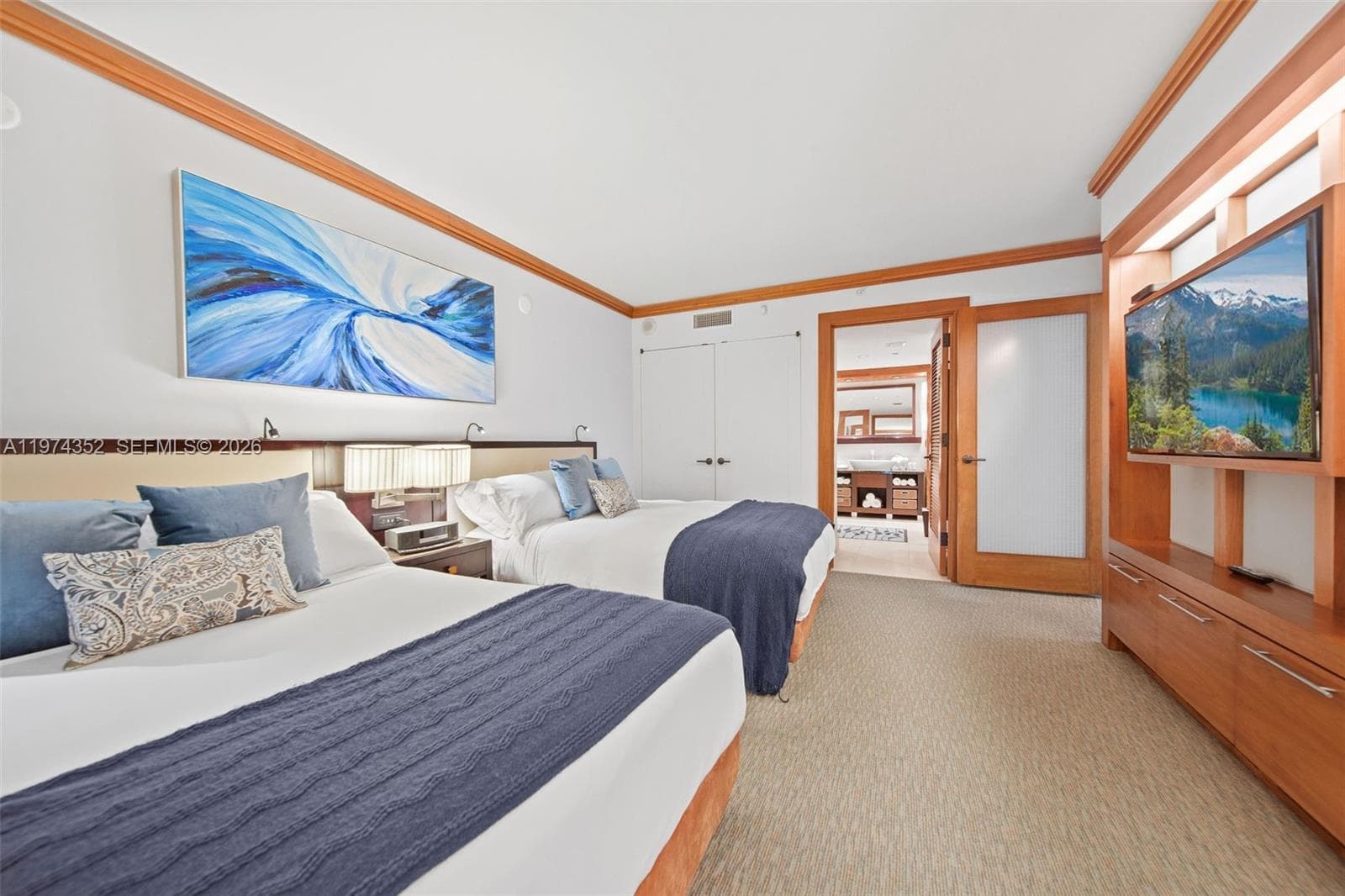 6801 Collins Ave 604 photo 9