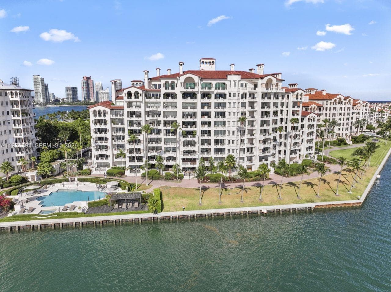 5266 Fisher Island Dr 5266 photo 3