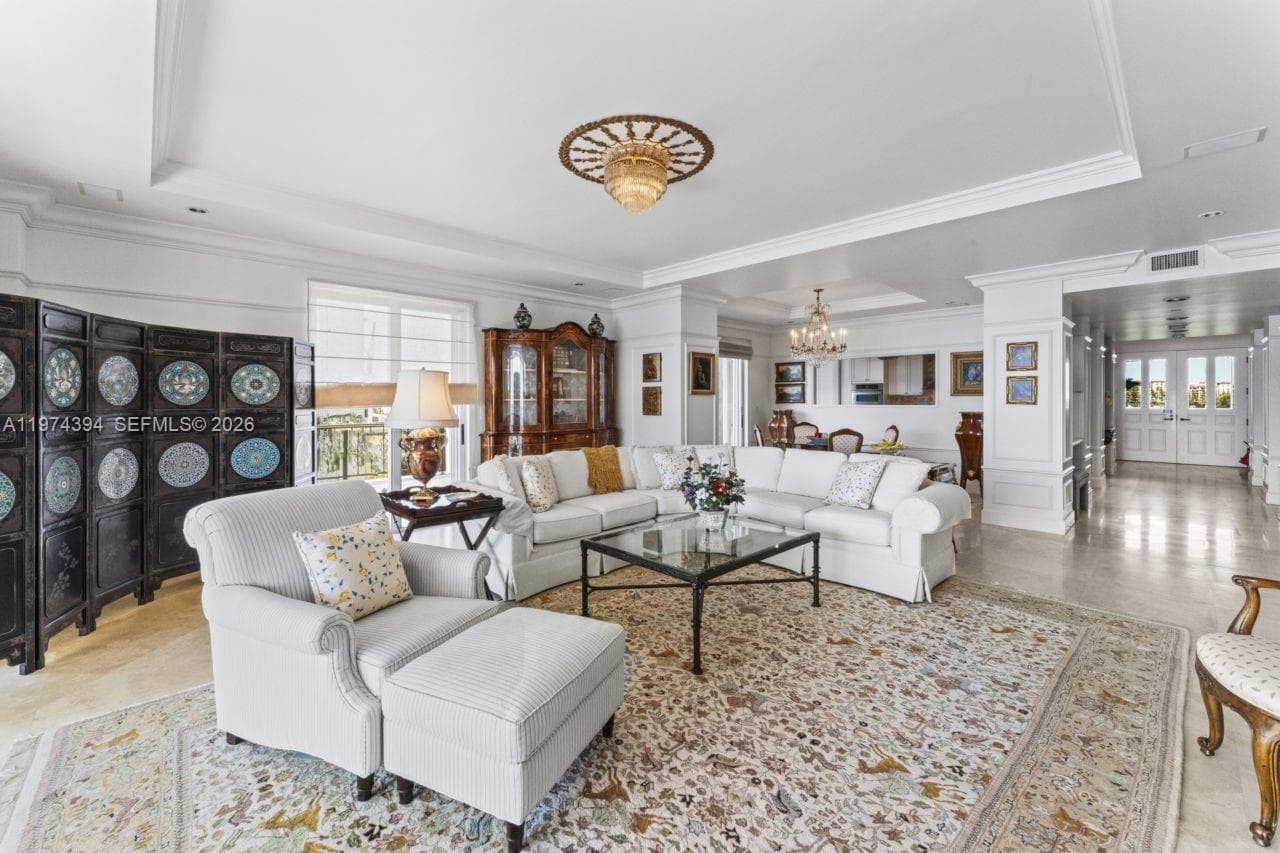 5266 Fisher Island Dr 5266 photo 9