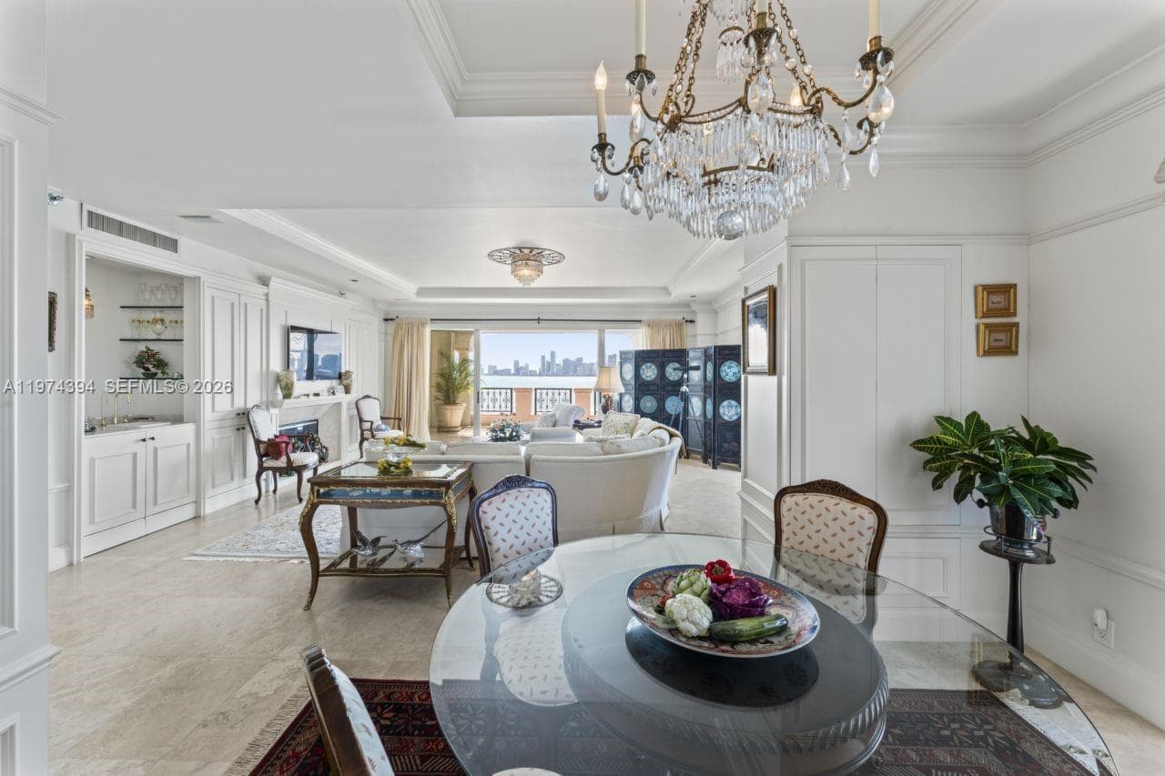 5266 Fisher Island Dr 5266 photo 14