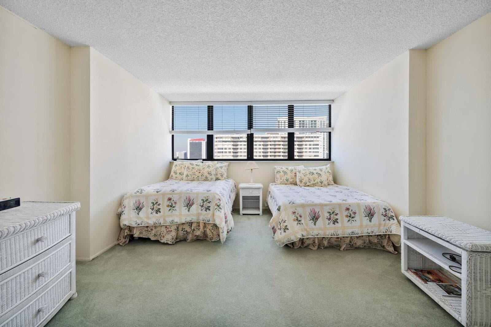 2017 S Ocean Drive Ph1 photo 20