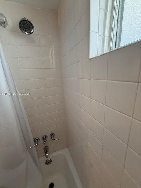 3600 170th St 407 photo 18