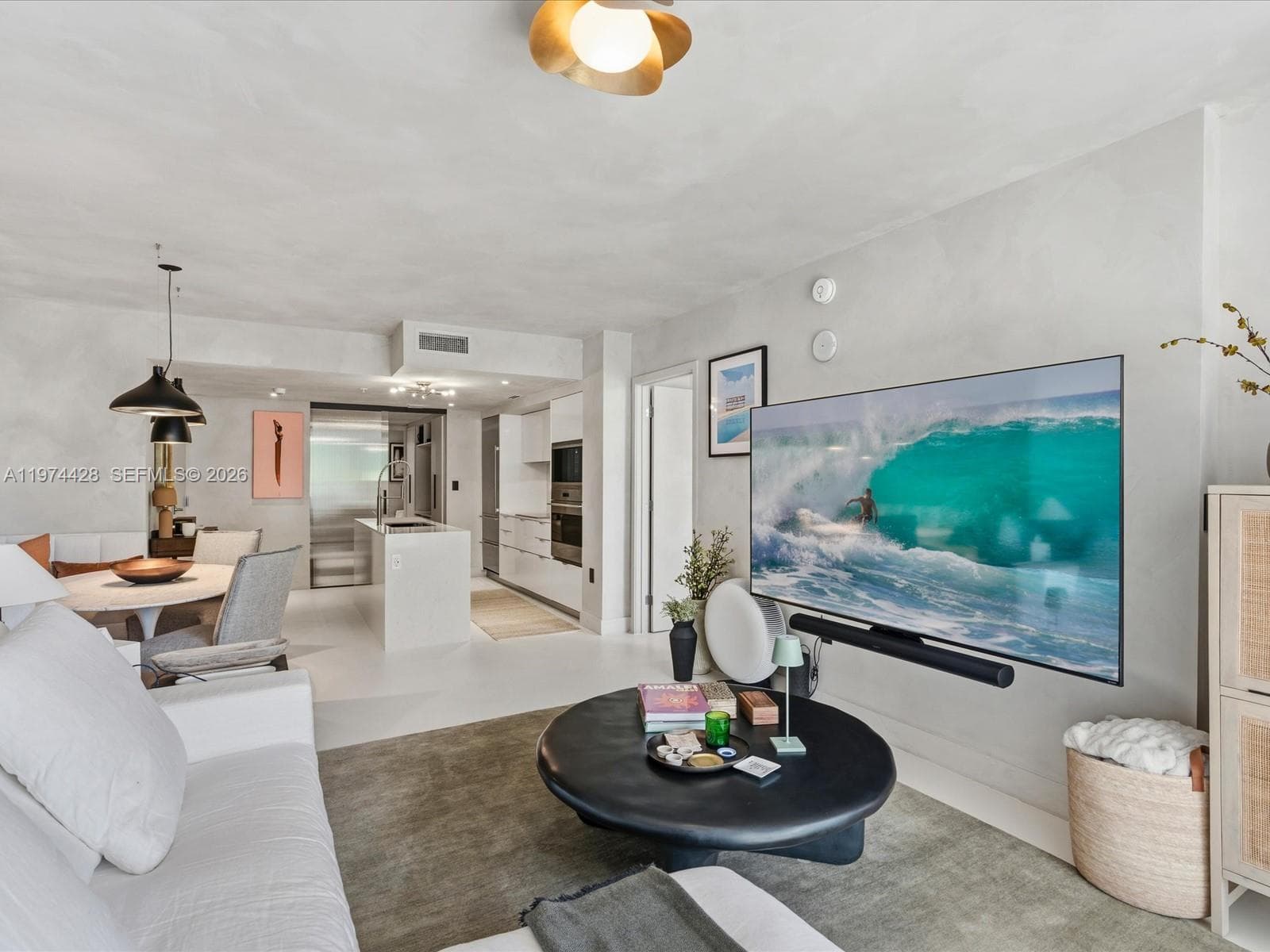 9521 Bay Harbor Dr 705 photo 6