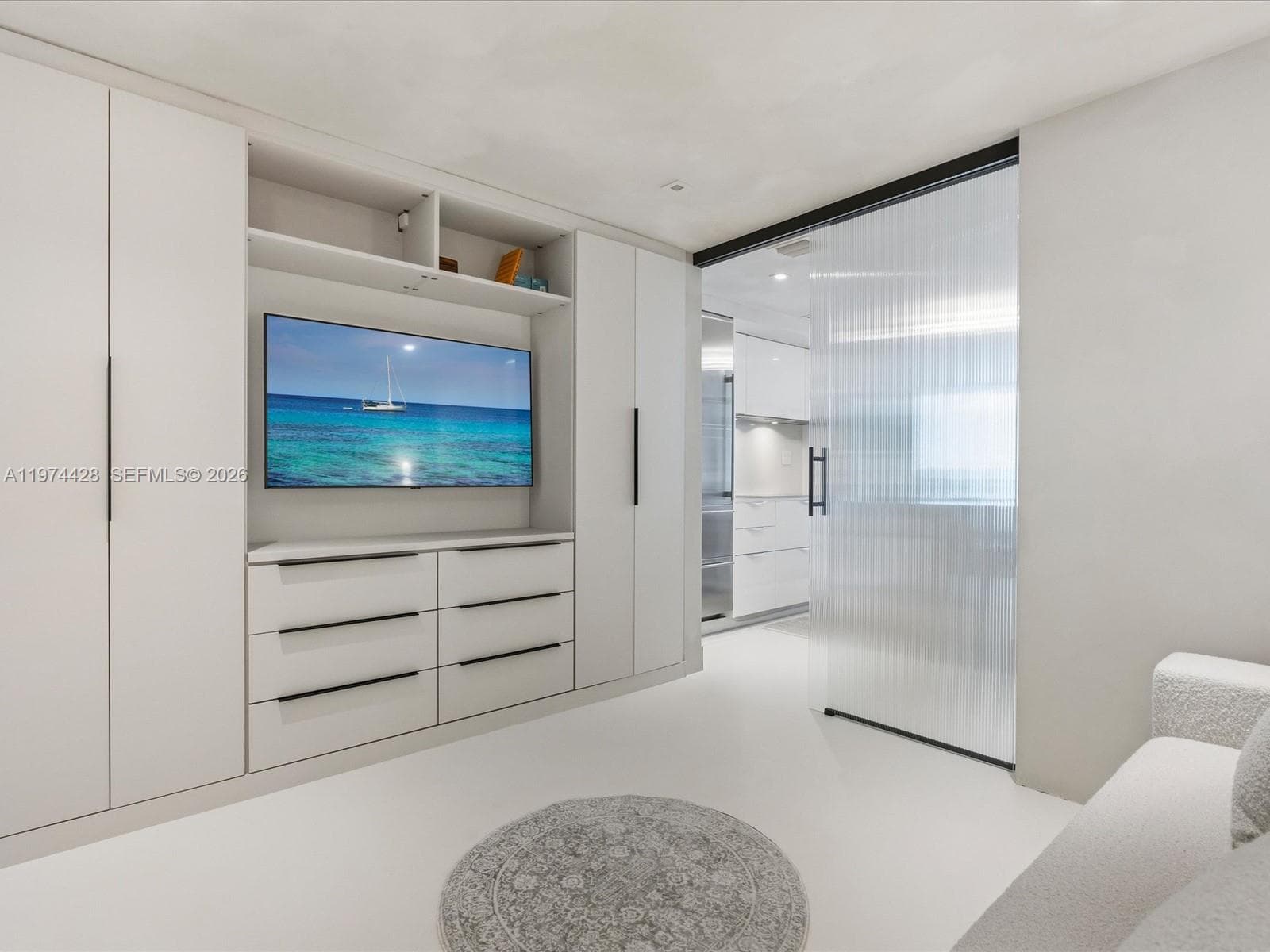 9521 Bay Harbor Dr 705 photo 22