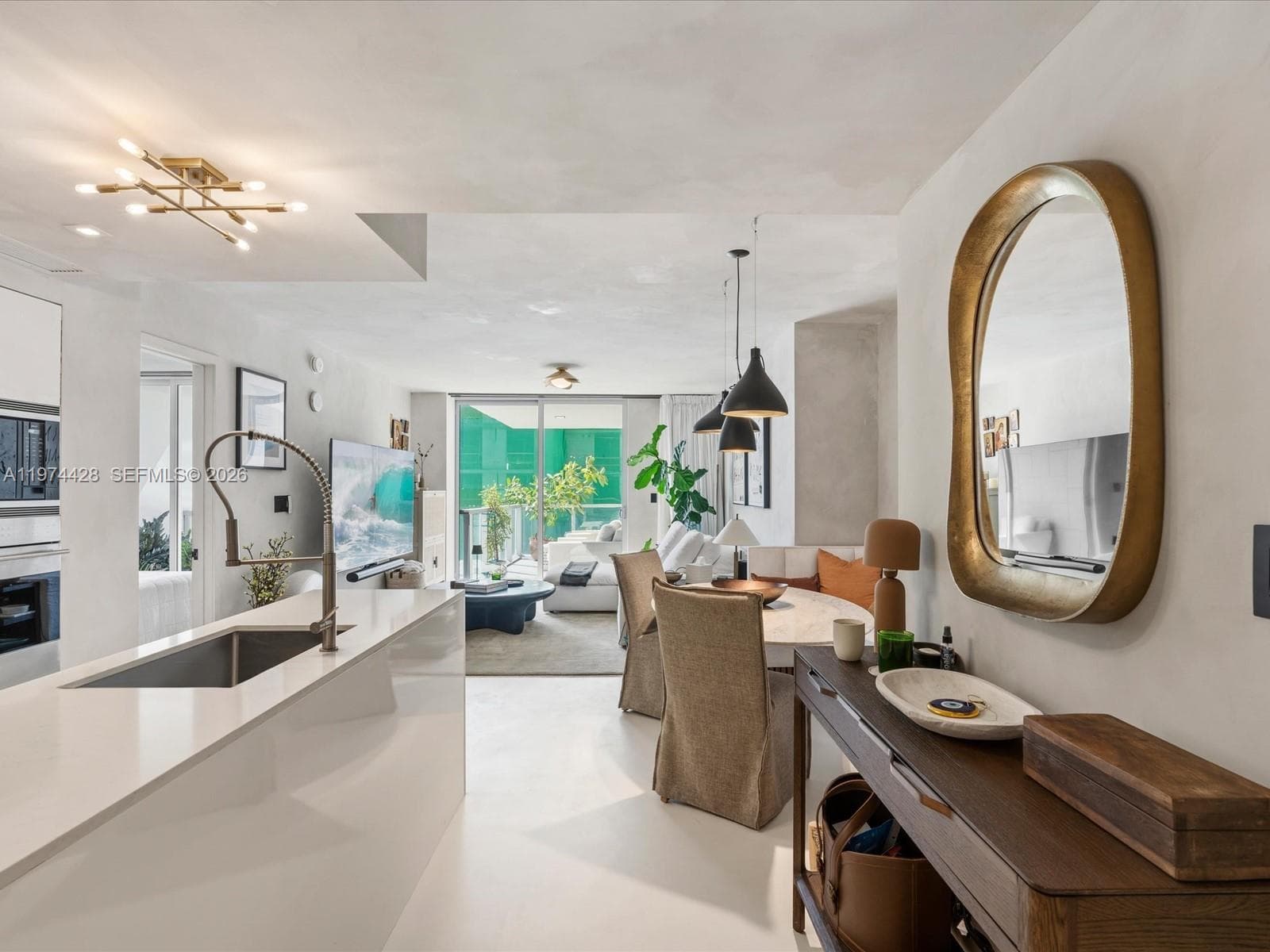 9521 Bay Harbor Dr 705 photo 4