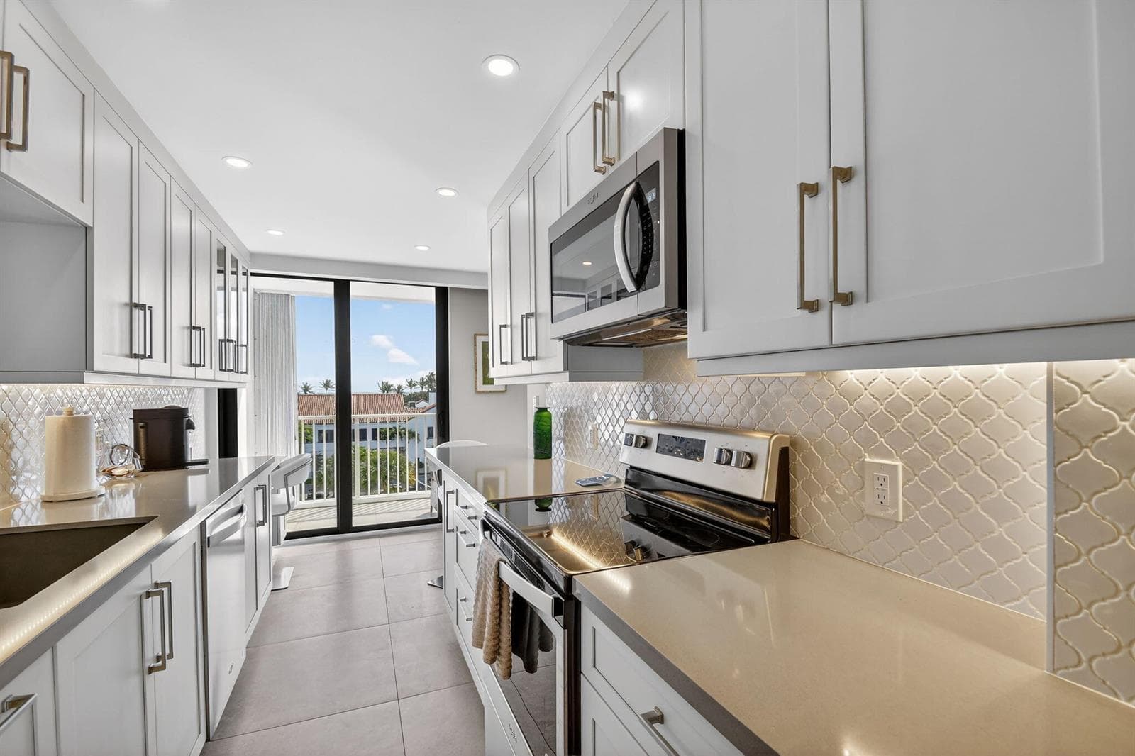 2860 S Ocean Boulevard 514 photo 14
