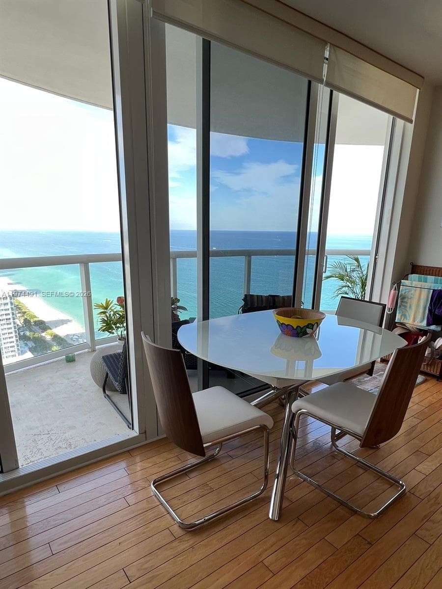 6365 Collins Ave 3609 photo 3