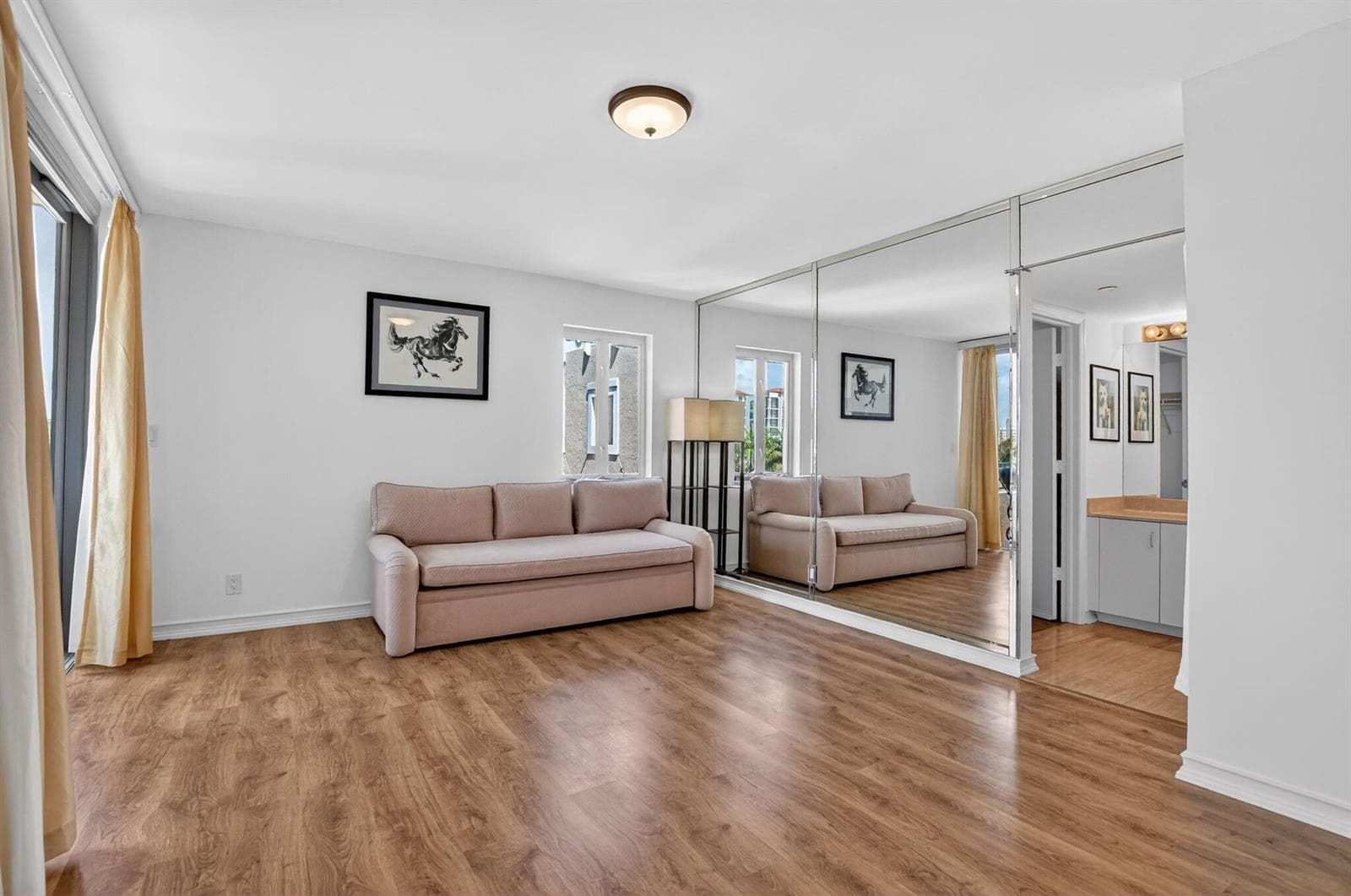 120 SE 5th Avenue 520 photo 22